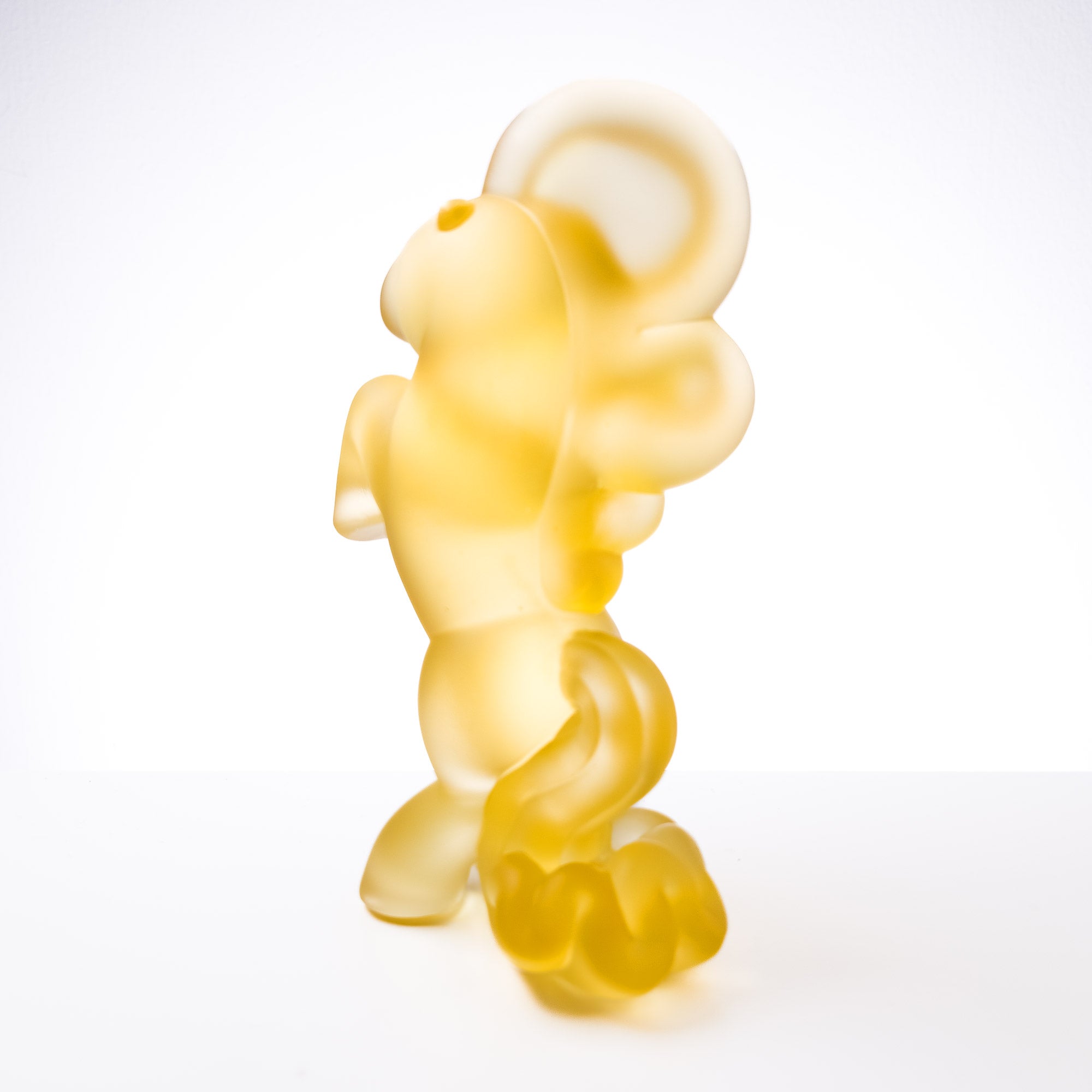 Cloud-Mane horse (yellow)