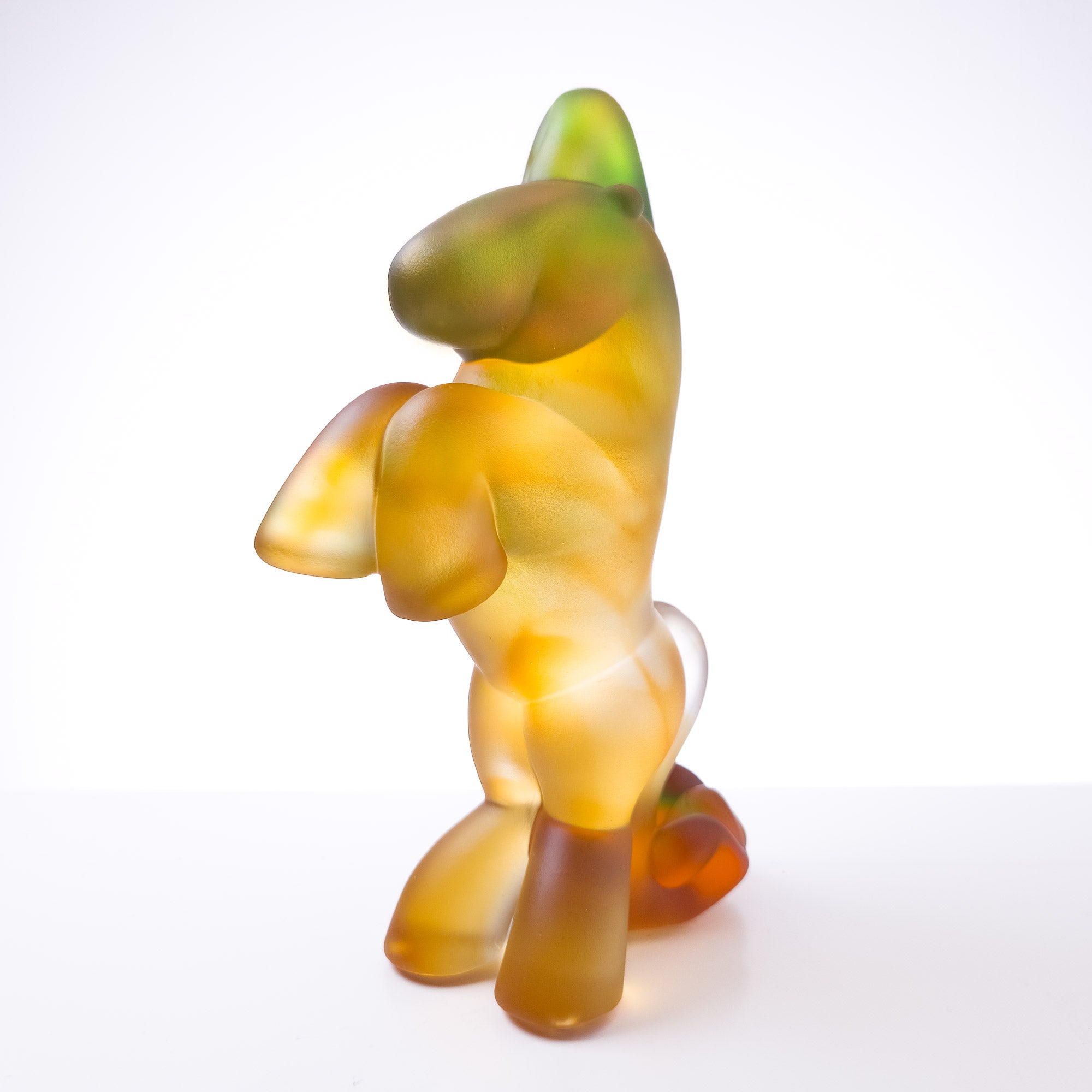 Cloud-Mane horse (amber-green)