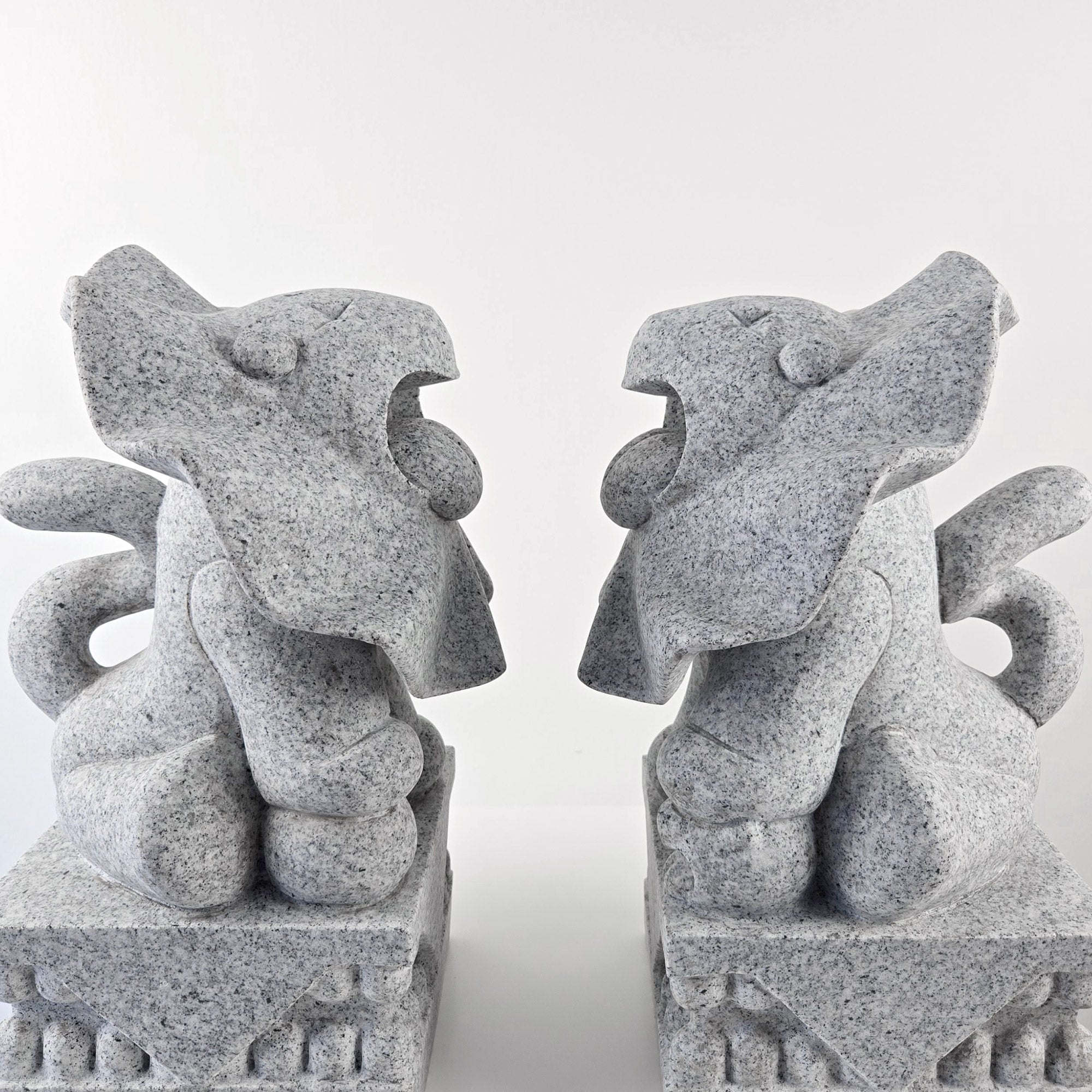 Foo Lion Roar (granite)