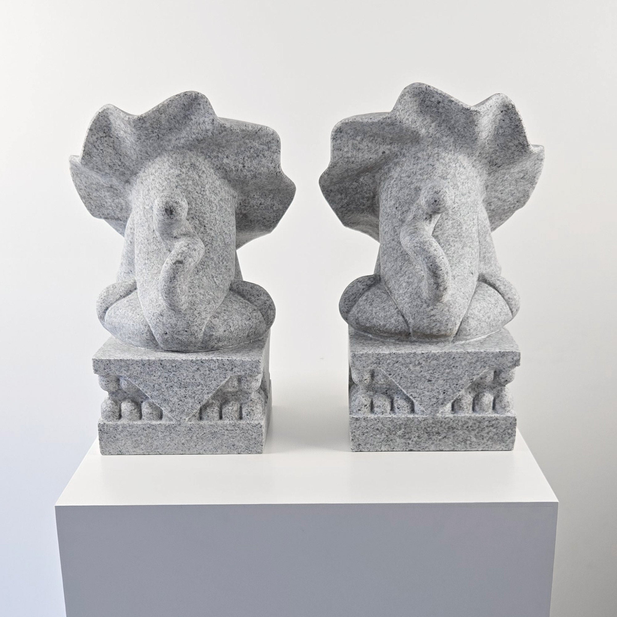 Foo Lion Roar (granite)