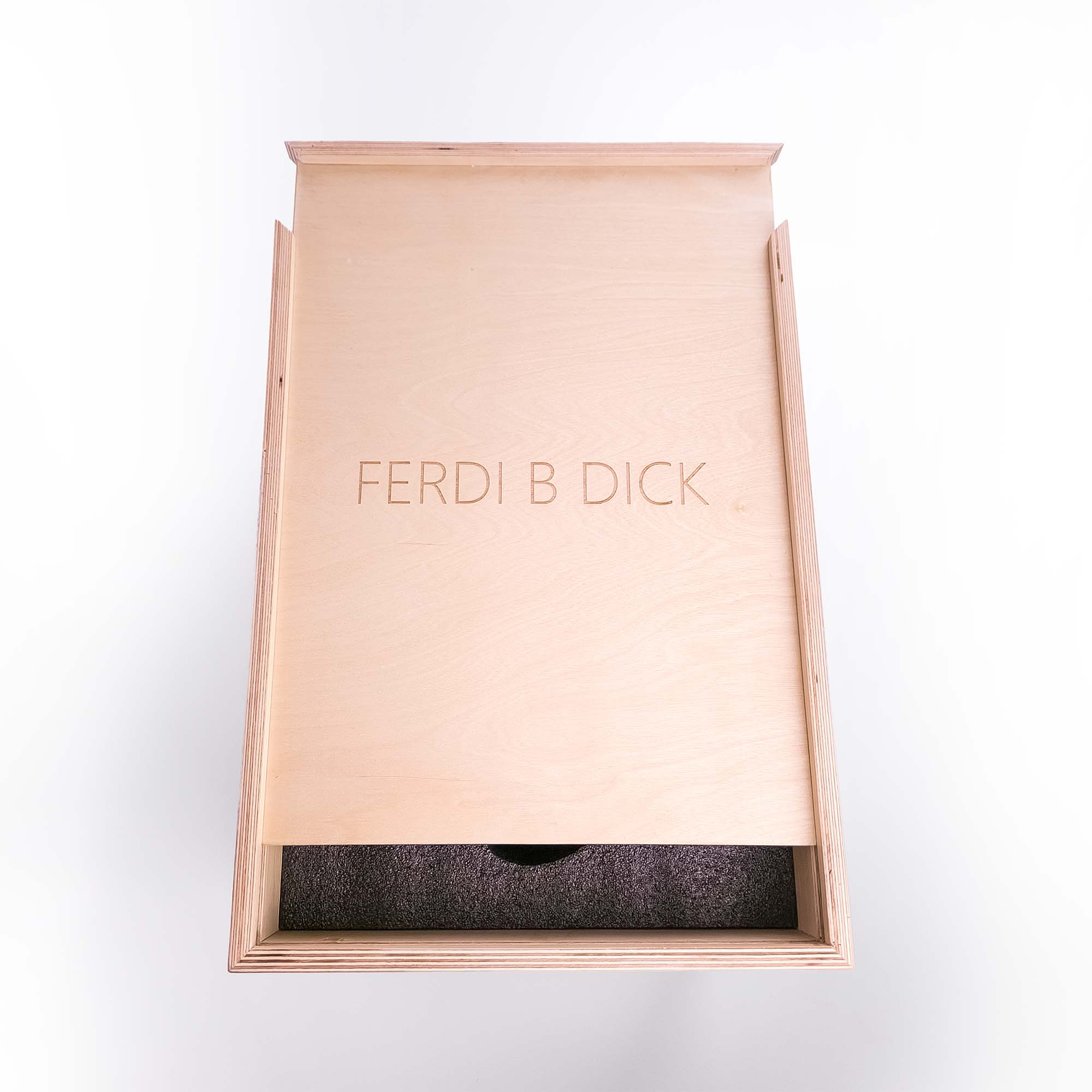 Mona Dog (Walnut and Beech Wood) 9 , Limited edition, designed by Ferdi B Dick, box top view