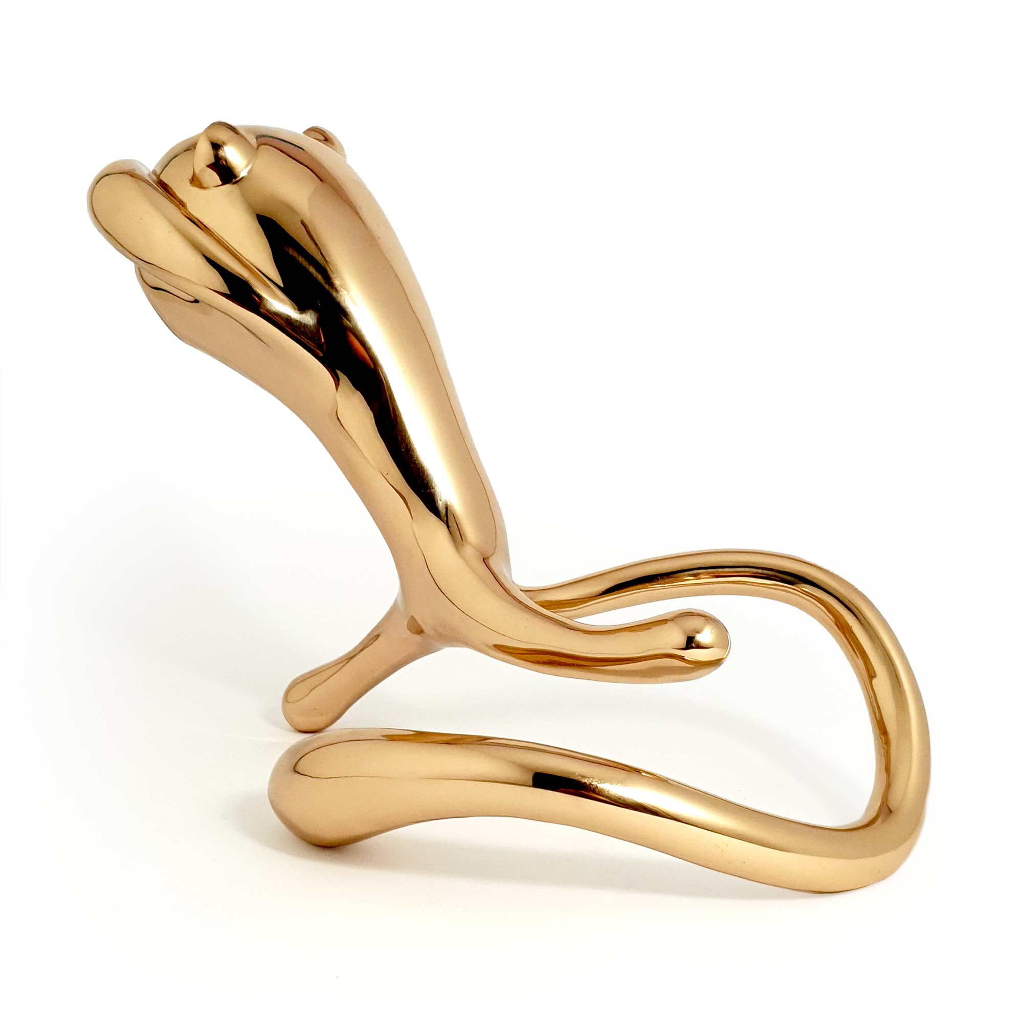 Running blind – cheetah, sculpture, Mirror Polished bronze sculpture, by artist Ferdi B Dick, back view