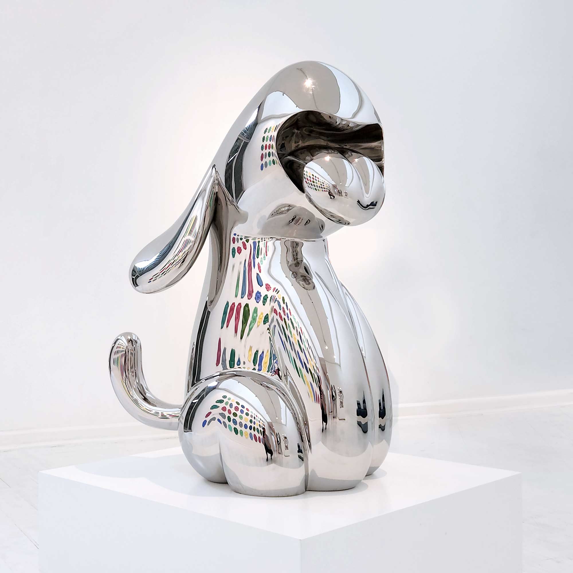 Dog Roar, Polished Stainless steel sculpture, 80 cm high by Ferdi B Dick, hero view