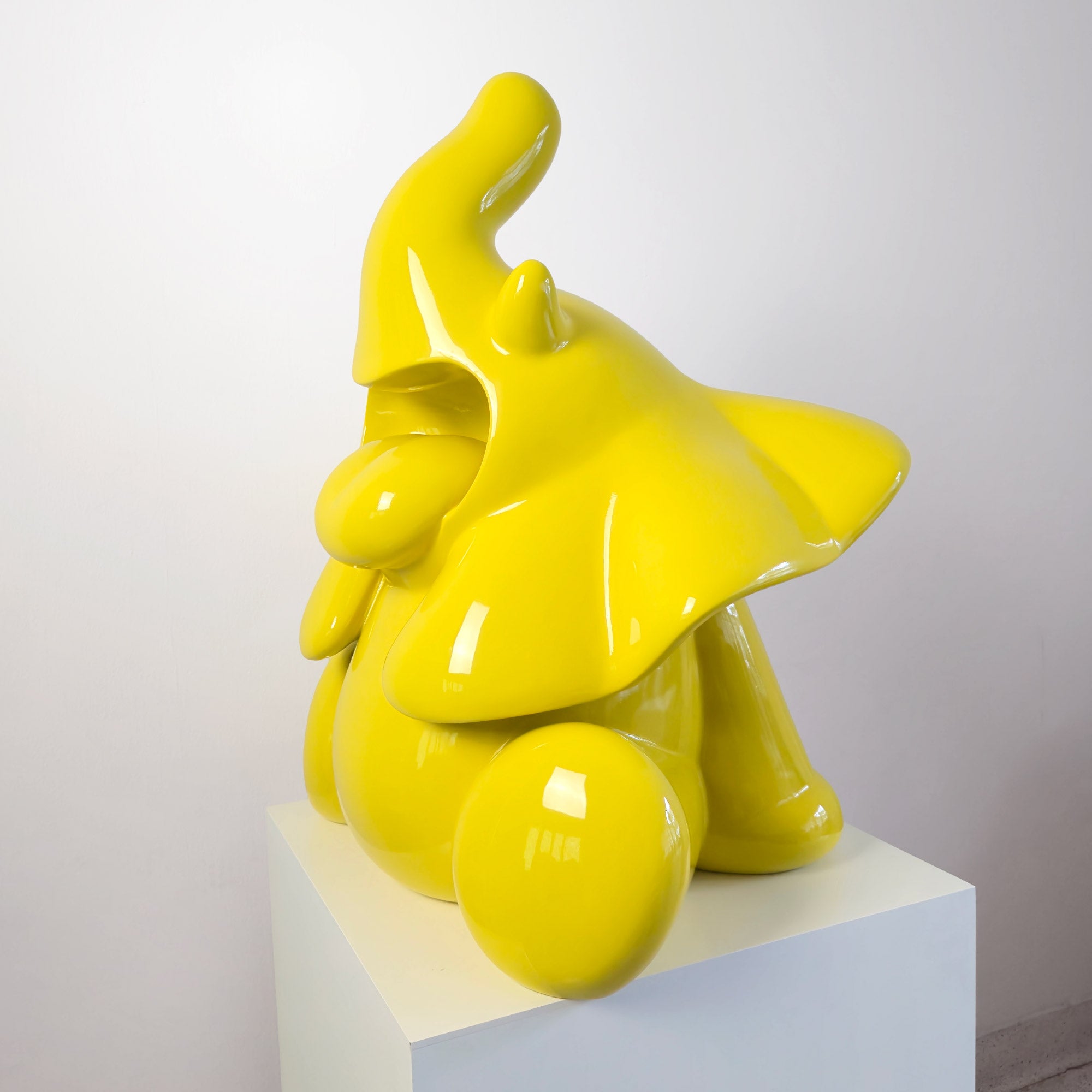 Ellie Roar Stainless Steel, a elaphant colour blue, Limited edition, designed by Ferdi B Dick, sude view