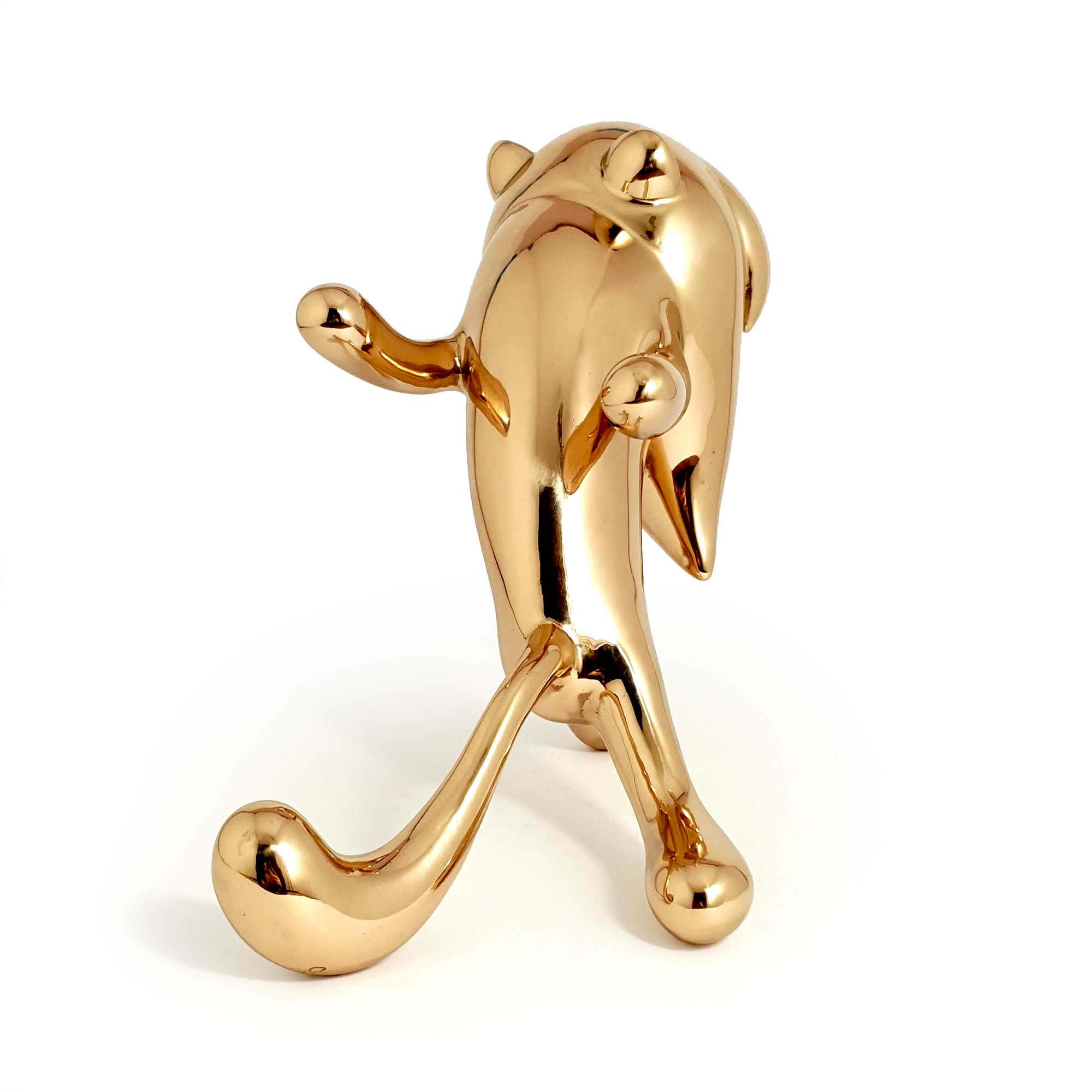 Running blind – lion, sculpture, Mirror Polished bronze sculpture, by artist Ferdi B Dick, back back view