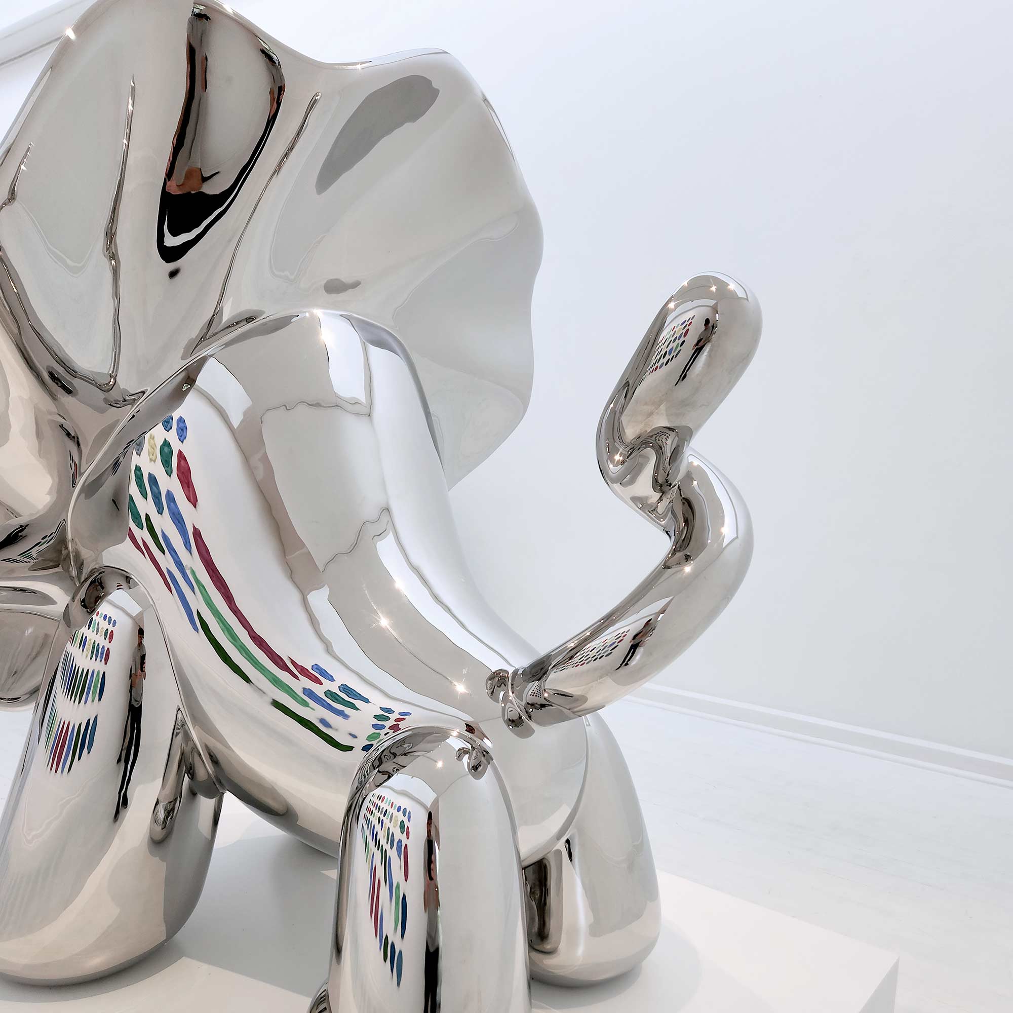 Lions breath polished stainless steel sculpture large size by Ferdi B Dick , tail view
