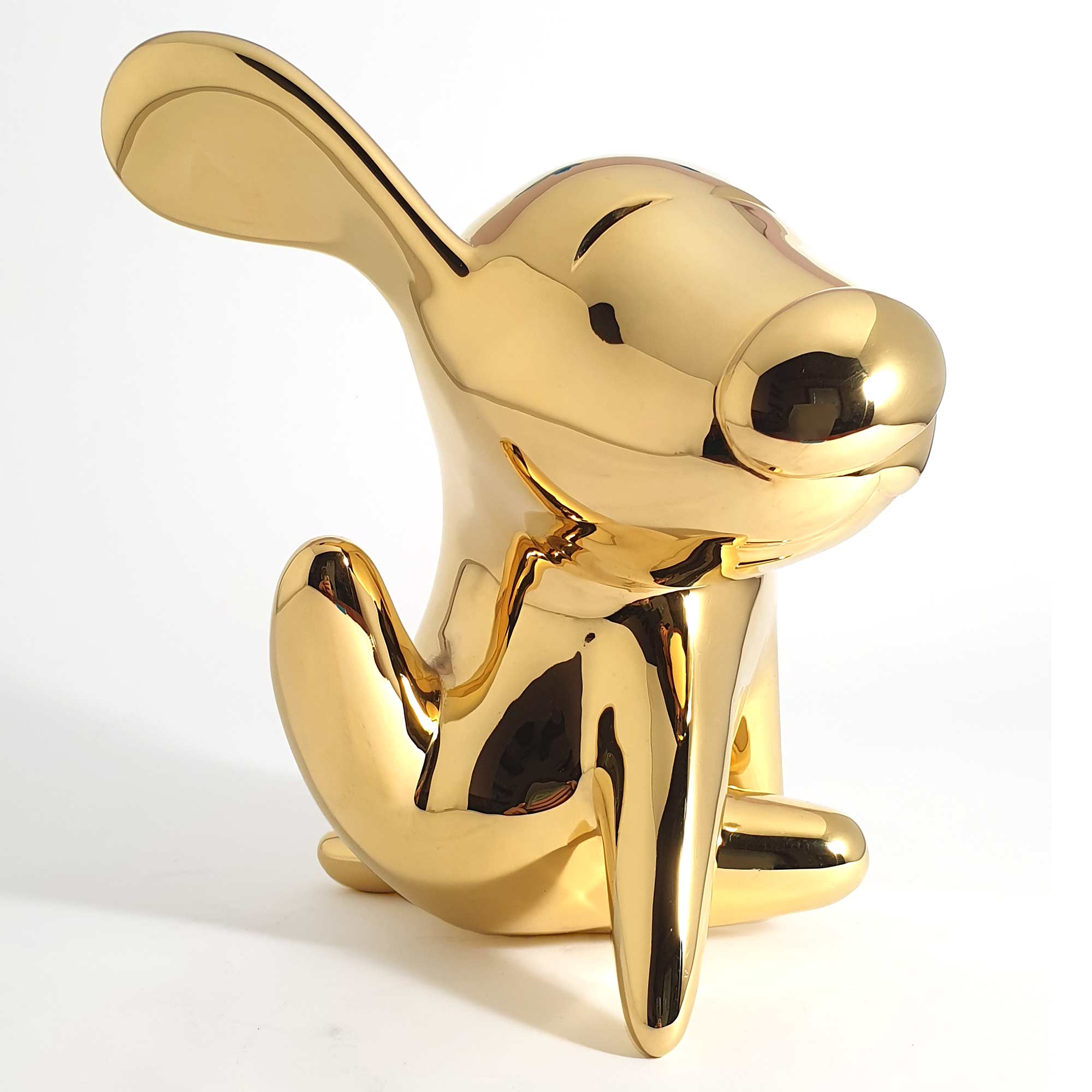 The itch, dog sculpture, Gold Mirror Polished Stainless Steel Sculpture, by artist Ferdi B Dick, hero view