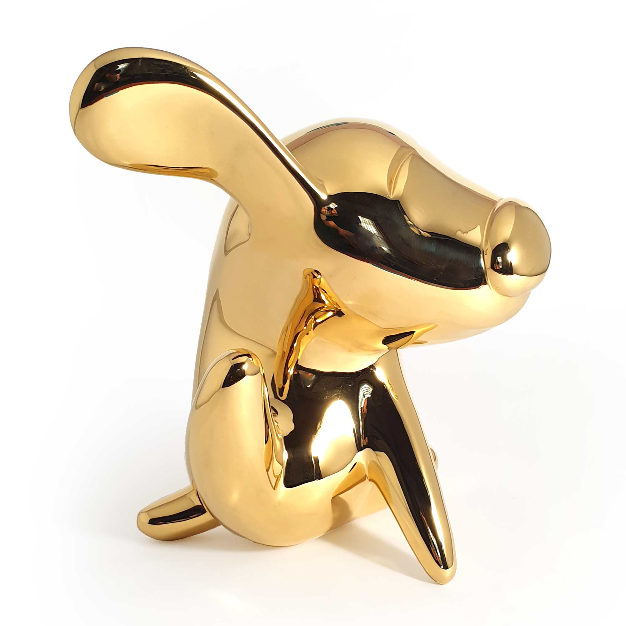 The itch, dog sculpture, Gold Mirror Polished Stainless Steel Sculpture, by artist Ferdi B Dick, side view