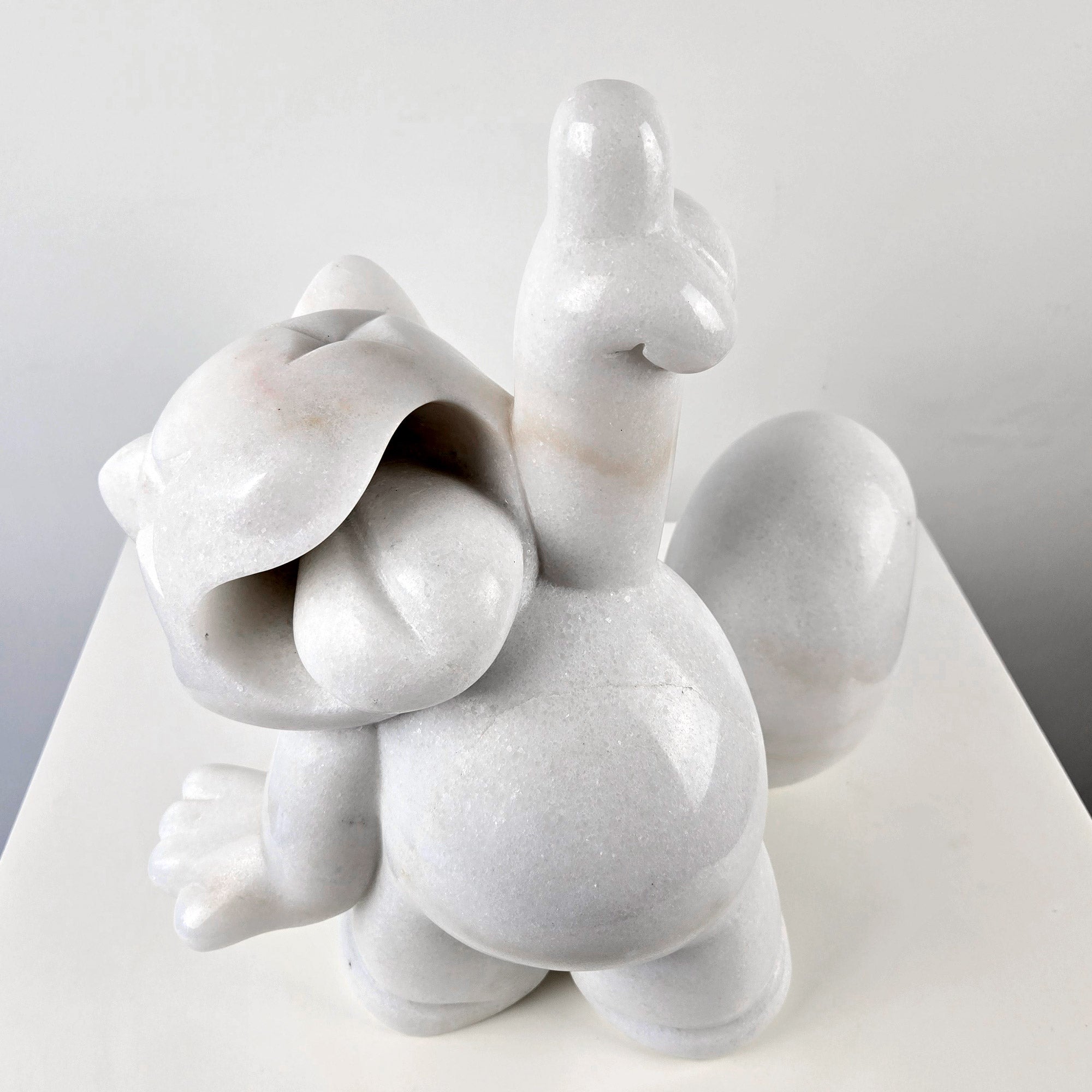 Pussy touch (marble)