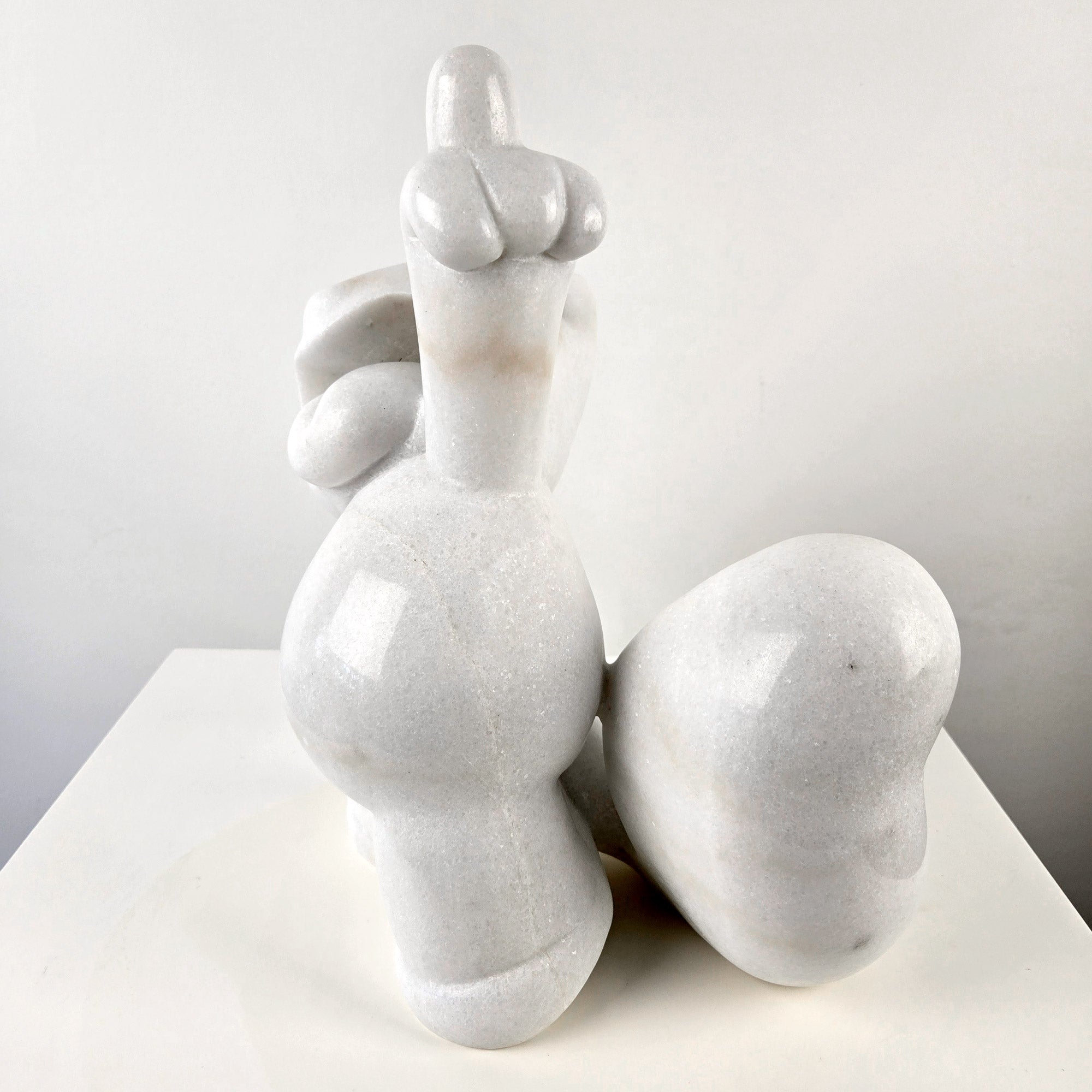 Pussy touch (marble)