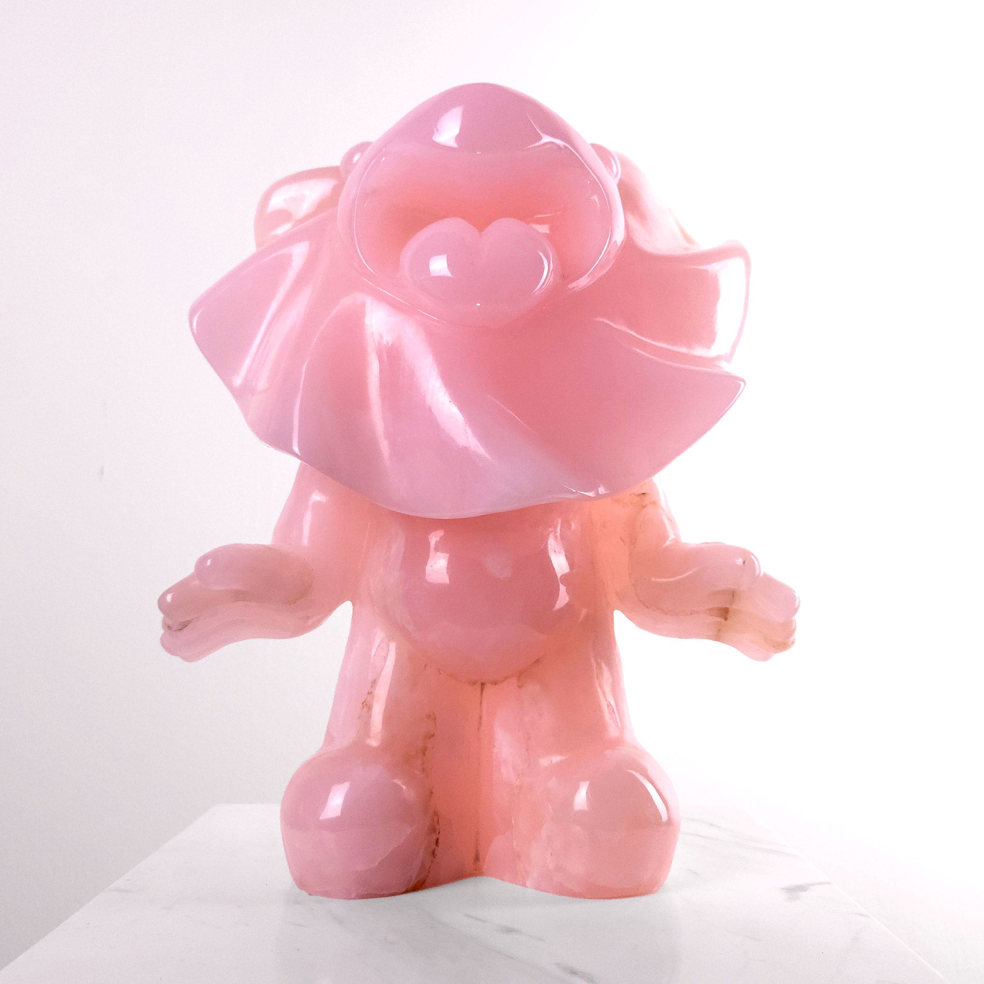 Lion Roar Poser (Pink Onyx)