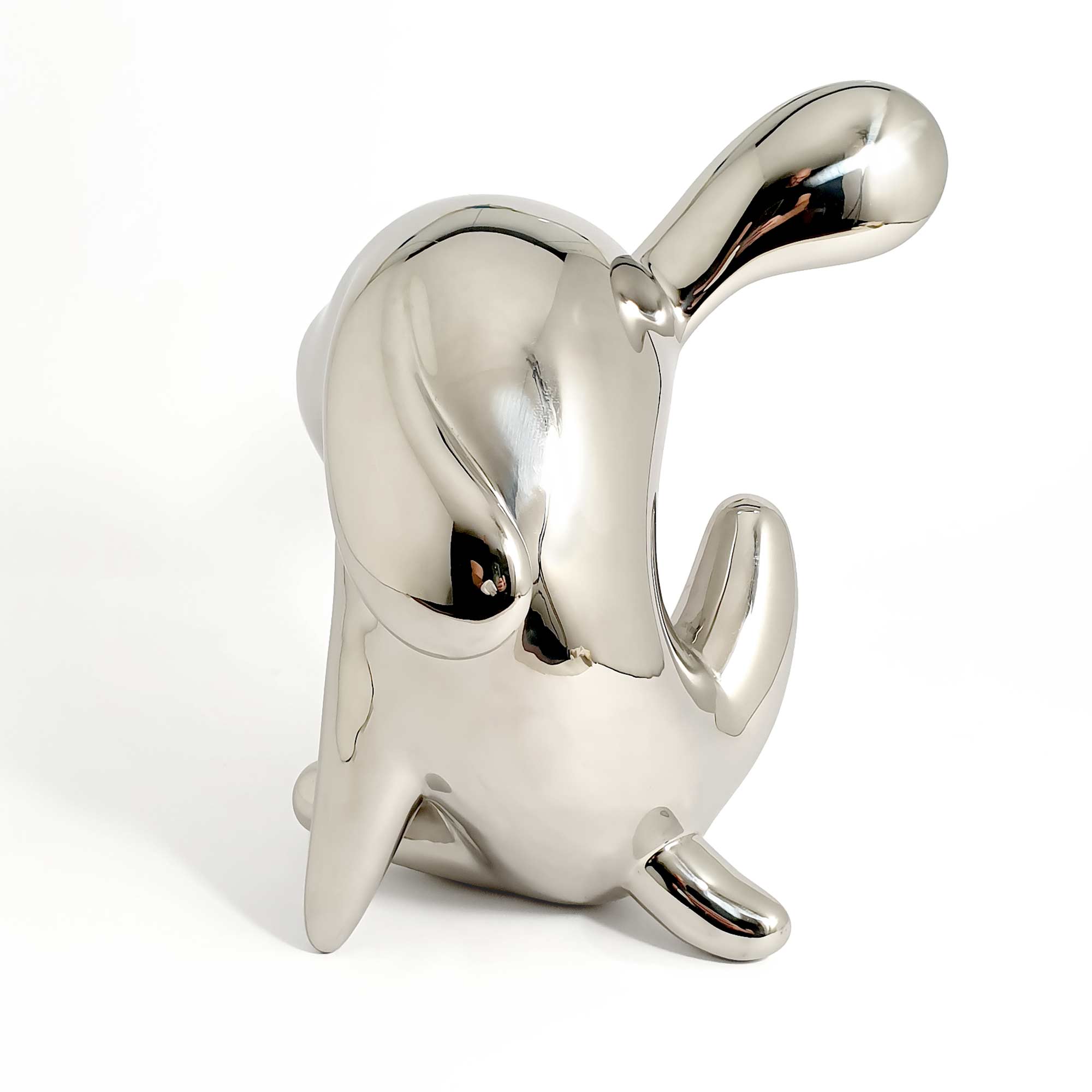 The itch, dog sculpture, Mirror Polished Stainless Steel Sculpture, by artist Ferdi B Dick, back view 